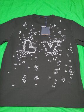 LOUIS VUITTON T-SHIRT BLACK SIZE L